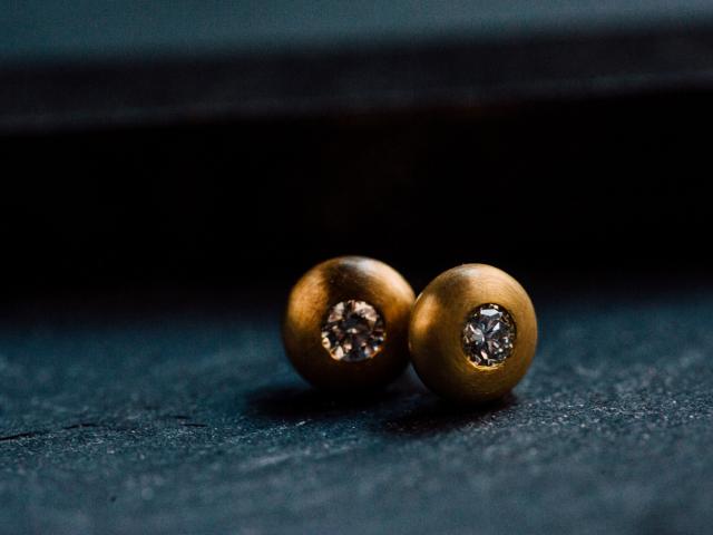 005 Schmuck 0411 