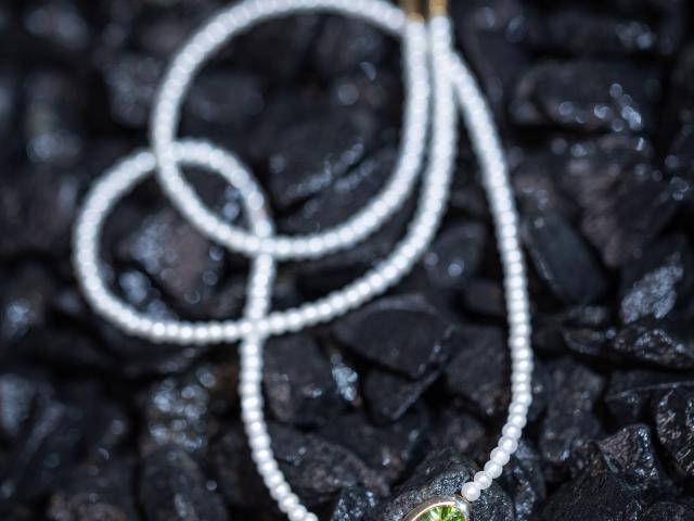 Perlen Peridor Collier Handarbeit Unikat